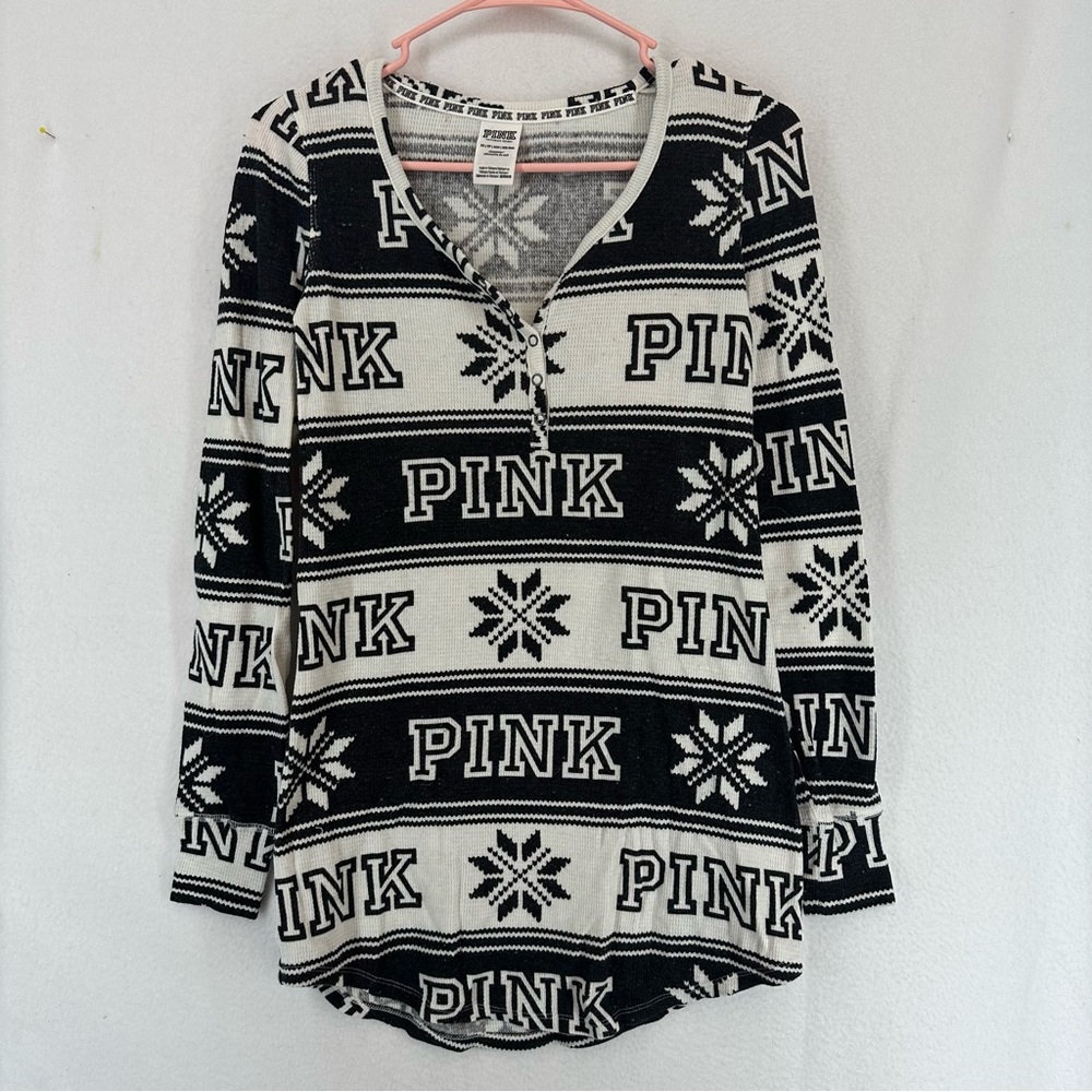 PINK Victoria’s Secret Snowflake Long Sleeve V Neck Sleepwear Top XS Grey